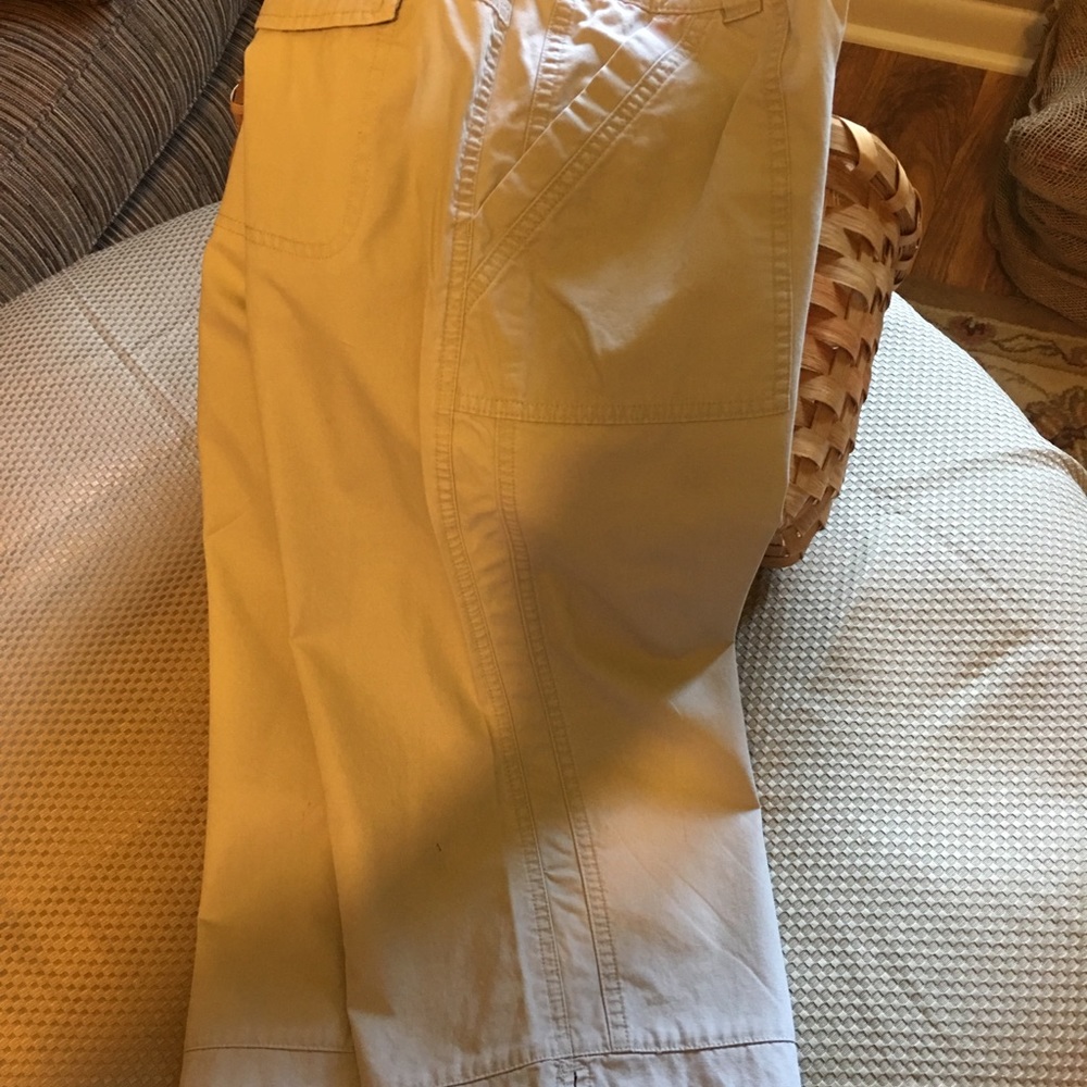 COLUMBIA CAPRI🌺 - Picture 2 of 6